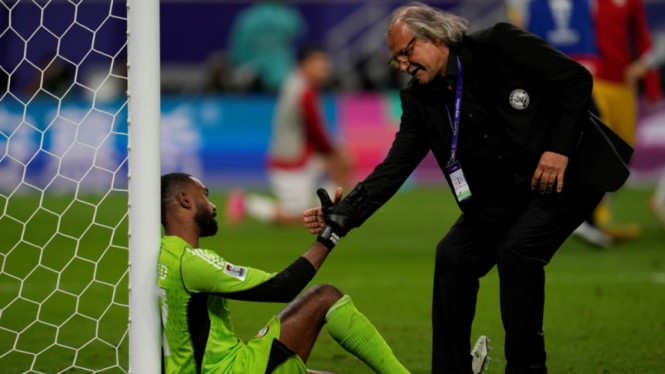 Pelatih Timnas Tajikistan, Petar Segrt