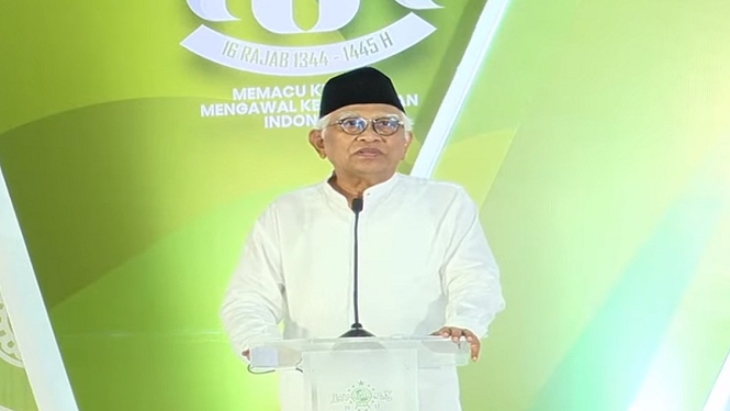 Mustasyar PBNU KH Mustofa Bisri atau Gus Mus di Konbes NU