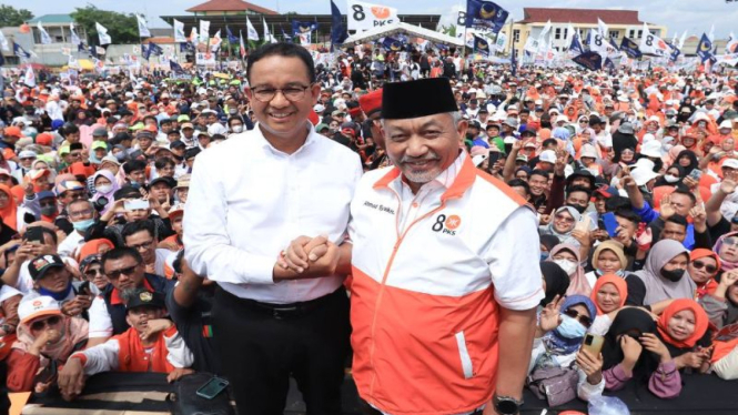 Capres Anies Baswedan dan Presiden PKS Ahmad Syaikhu.
