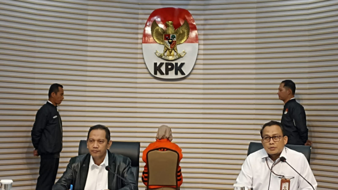 Satu Pejabat BPPD Sidoarjo, Siska Wati (SW), Jadi Tersangka Dugaan Korupsi Pemotongan Insentif Pajak