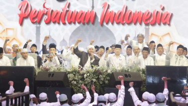 Hary Tanoesoedibjo di Sholawat Persatuan Indonesia