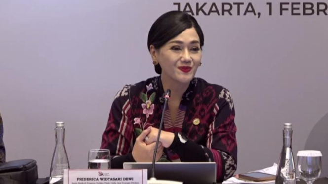  Kepala Eksekutif Pengawas Perilaku Pelaku Usaha Jasa Keuangan, Edukasi dan Perlindungan Konsumen Otoritas Jasa Keuangan, Frederica Widyasari Dewi