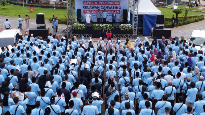 Pelepasan Relawan Canvasing Prabowo-Gibran di Jawa Tengah 