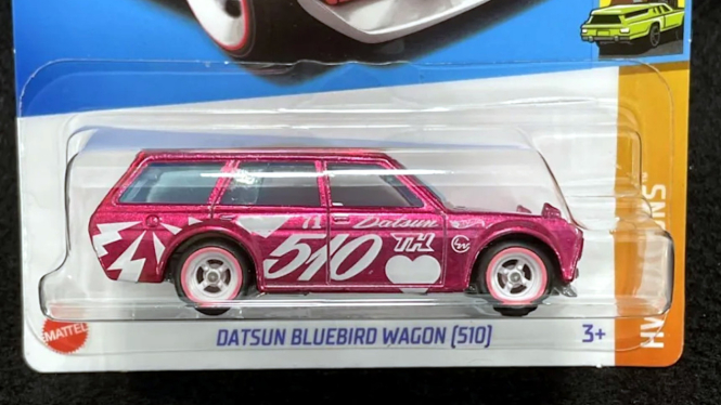 Hot Wheels Datsun Bluebird Wagon