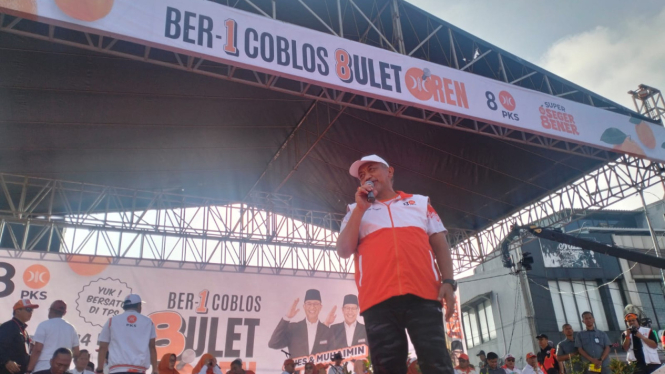 Presiden Partai Keadilan Sejahtera Ahmad Syaikhu saat kampanye di Depok