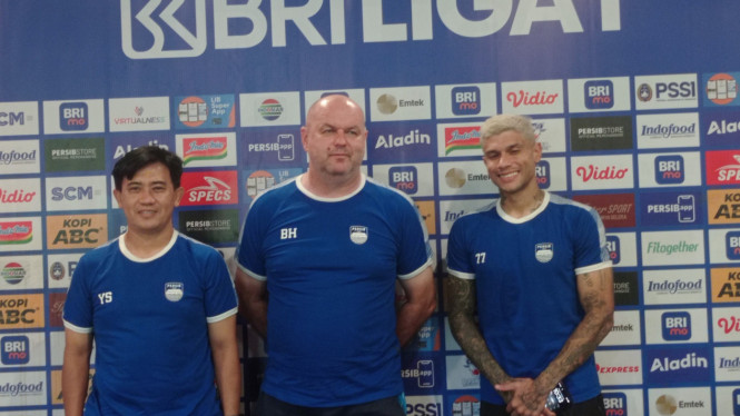 Pelatih Persib Bandung, Bojan Hodak