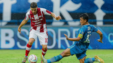 Persib Bandung vs Persis Solo