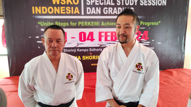 Bambang Gunarto dan Kouma So
