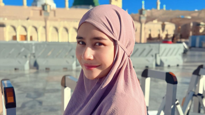 Prilly Latuconsina