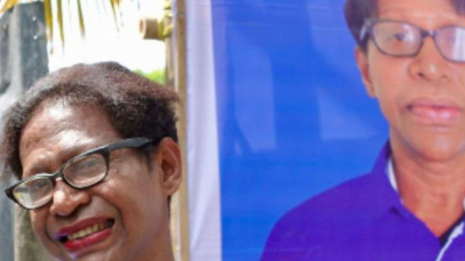Caleg transpuan, Mami Vera