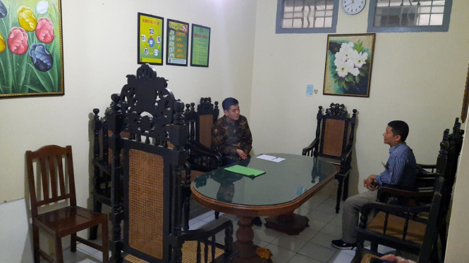 Kuasa hukum Gibran dan kuasa hukum Almas menghadiri sidan mediasi