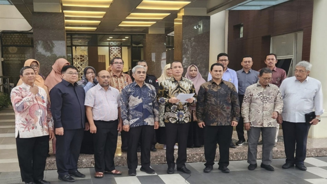 Deklarasi dan pernyataan sikap oleh Rektor dan Pimpinan Untan Pontianak jelang Pemilu 2024.