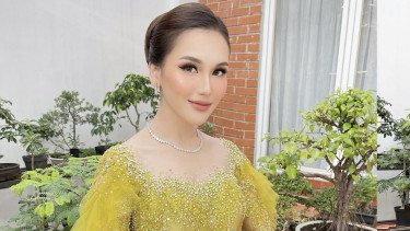 Ayu Ting Ting.