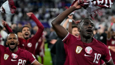 Pemain Timnas Qatar rayakan kemenangan