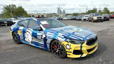 BMW The 8 X Jeff Koons