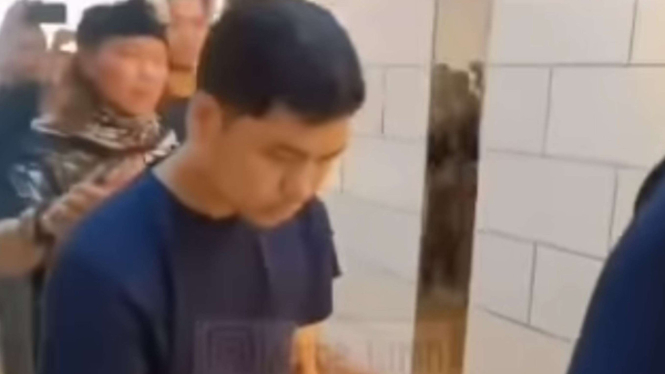 Penampakan kekasih artis Tamara Tyasmara saat ditangkap polisi sebagai tersangka