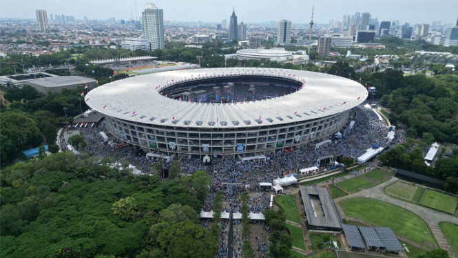 GBK.