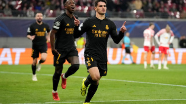 Pemain Real Madrid, Brahim Diaz rayakan gol.