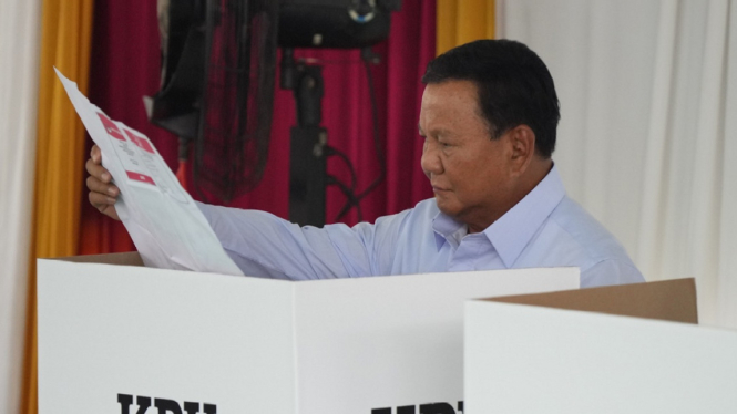 Prabowo Subianto Nyoblos Pemilu 2024