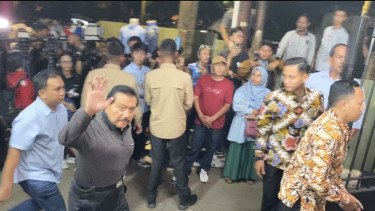 Jenderal TNI (Purn) AM Hendropriyono datang Langsung ke kediaman calon presiden Prabowo Subianto untuk kepentingan memberi ucapan selamat, Rabu 14 Februari 2024. 