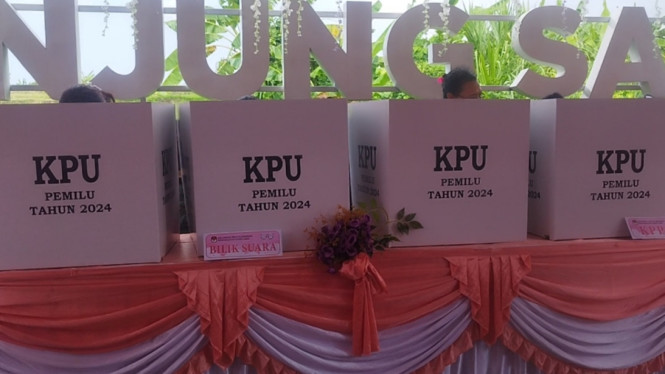 TPS Valentine di Banjar Tunjung Sari, Denpasar 