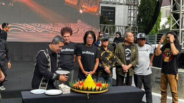 God Bless menyelenggarakan Pameran Retrospektif God Bless 50 Tahun