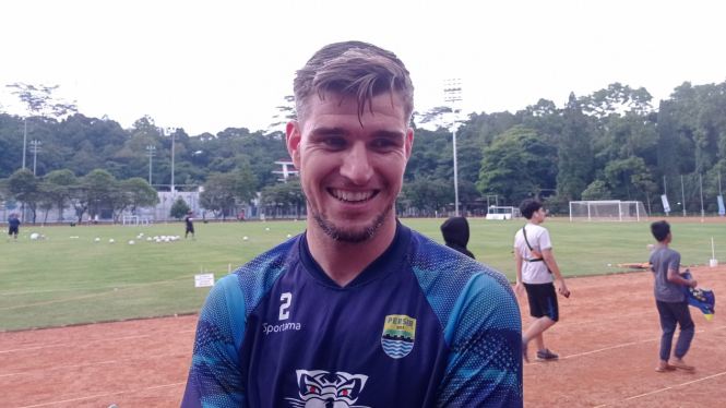 Bek Persib Bandung, Nick Kuipers