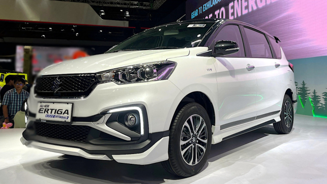 Suzuki Ertiga Hybrid Cruise di IIMS 2024