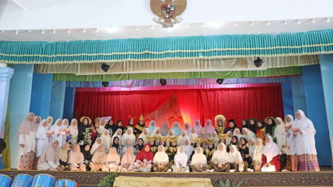 Pesantren Dinniyah Putri Gelar Pameran