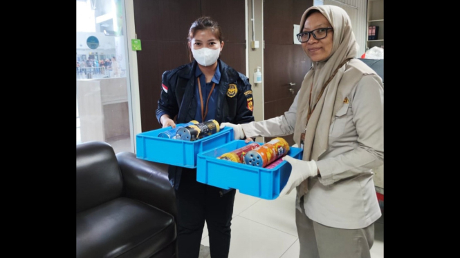 Bea Cukai gagalkan upaya pemasukan 20 ekor burung secara ilegal