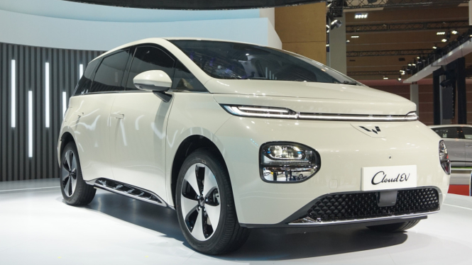 Wuling Cloud EV di IIMS 2024