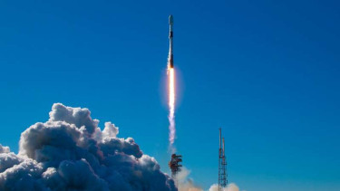 Peluncuran Satelit Merah Putih 2.