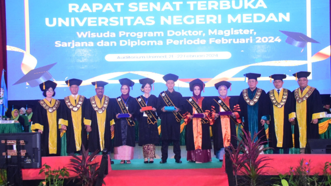 Unimed gelar wisuda diikuti 937 lulusan.(istimewa/VIVA Medan)  