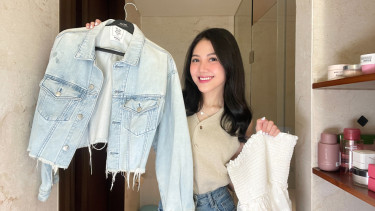 Tampil Stylish ala Shasa Zhania