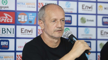 Pelatih PSS Sleman, Risto Vidakovic.