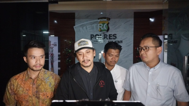Vincent Rompies mendatangi Mapolres Tangerang Selatan, Kamis, 22 Februari 2024.