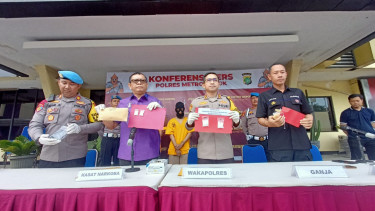 Jajaran Polres Depok ciduk pengedar narkoba modus tempel tiang listrik