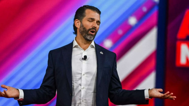 Donald Trump Jr. Diteror Bubuk Putih dan Ancaman Kematian