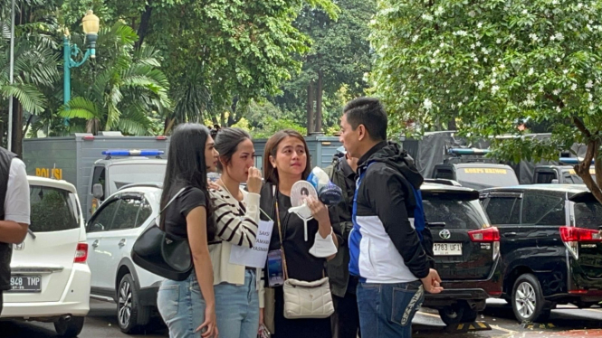 Penampakan Tamara Tyasmara Nangis Saat Rekonstruksi