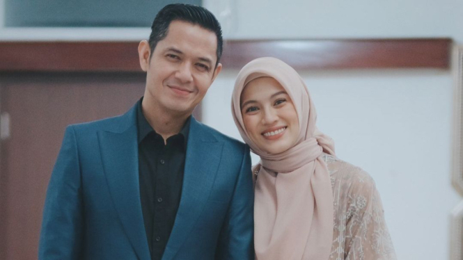 Dude Harlino dan Alyssa Soebandono
