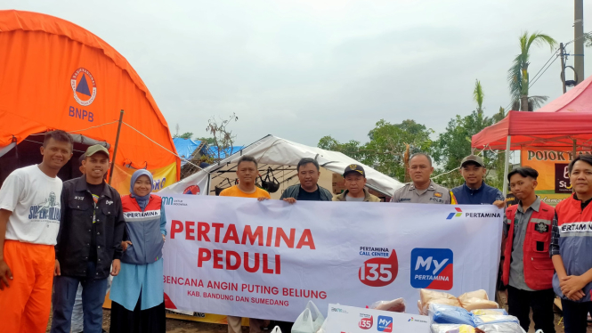 Bantuan untuk korban angin puting beliung [dok. Pertamina Patra Niaga Regional Jawa Bagian Barat]