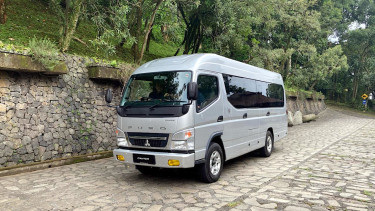 Mitsubishi Fuso Canter Bus