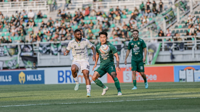 Song Ui-yong membela Persebaya