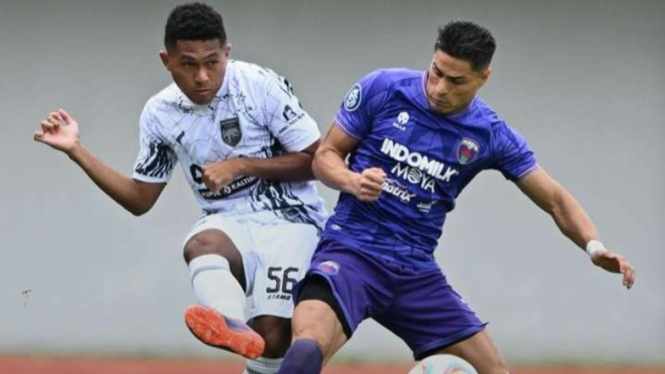 Duel Persita Tangerang vs Borneo FC Samarinda