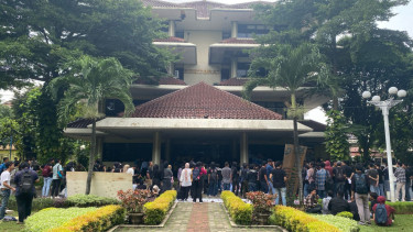 Kampus Universitas Pancasila di Jalan Srengseng Sawah