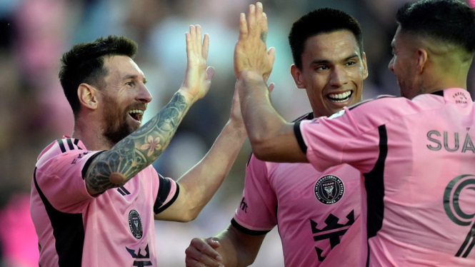 Pemain Inter Miami, Lionel Messi dan Luis Suarez