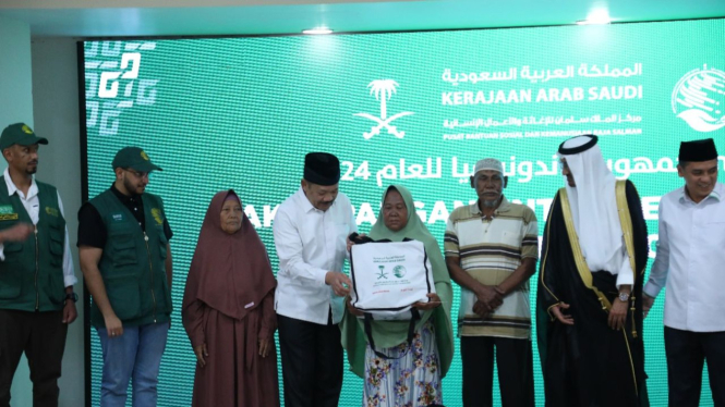 BAZNAS dan KSrelief Menyerahkan Bantuan