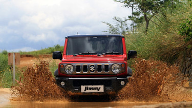 Test drive Suzuki Jimny 5 pintu