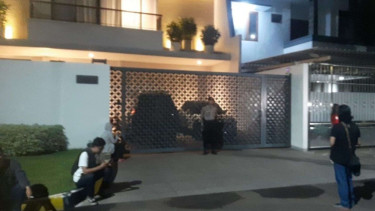KPK geledah kediaman Hanan Supangkat