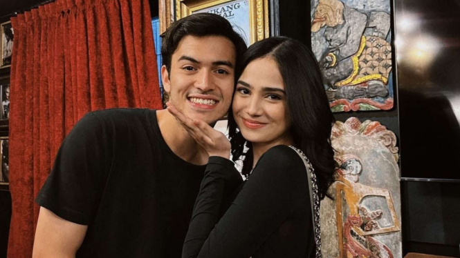 Momen manis Syifa Hadju dan Rizky Nazar